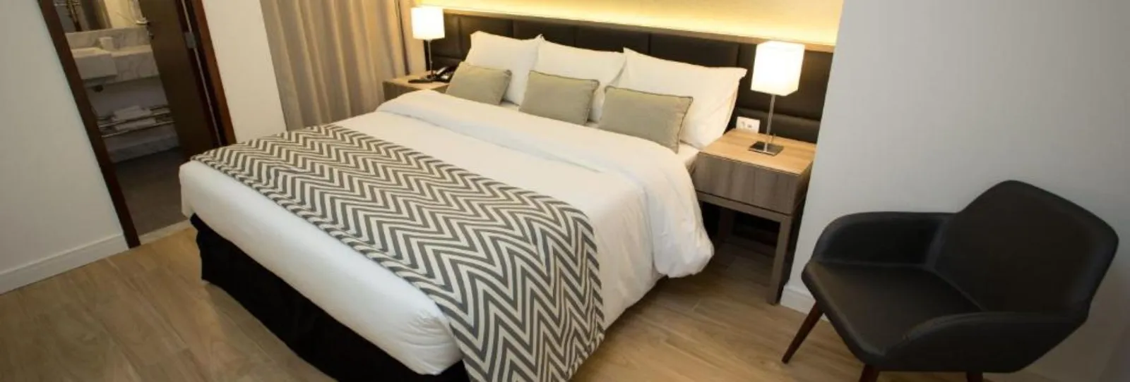 Hotel Royal Regency Hotel