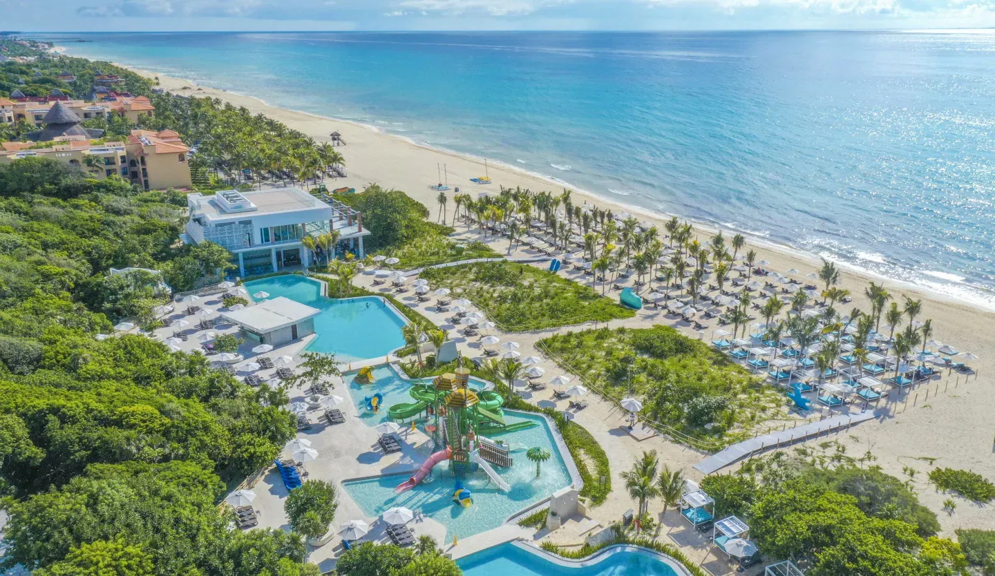 Verano en hoteles Sandos — Playa del Carmen (PCM)