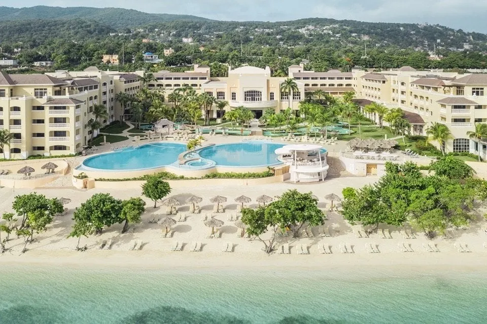 Hotel Iberostar Waves Rose Hall Beach