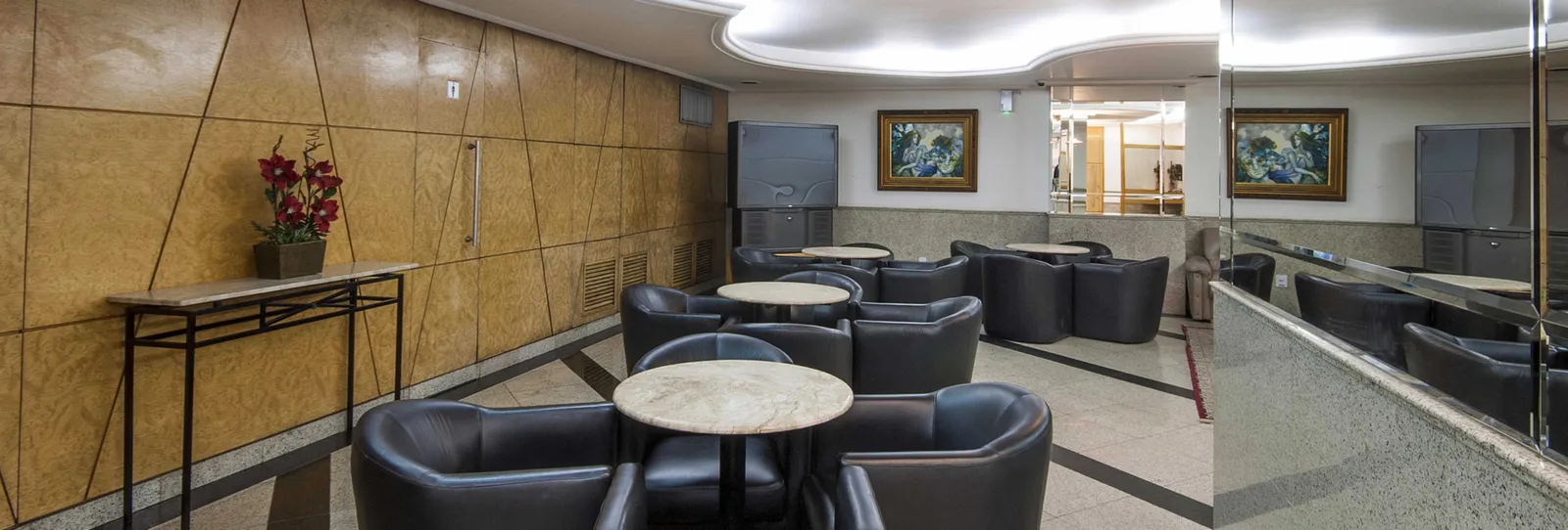 Hotel Bandeirantes