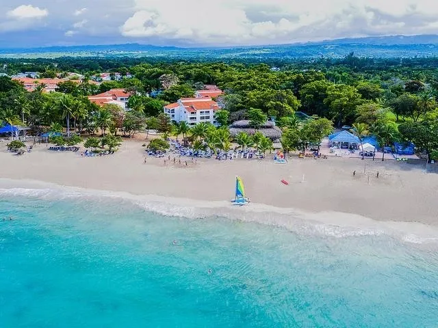 Hotel Viva Heavens by Wyndham