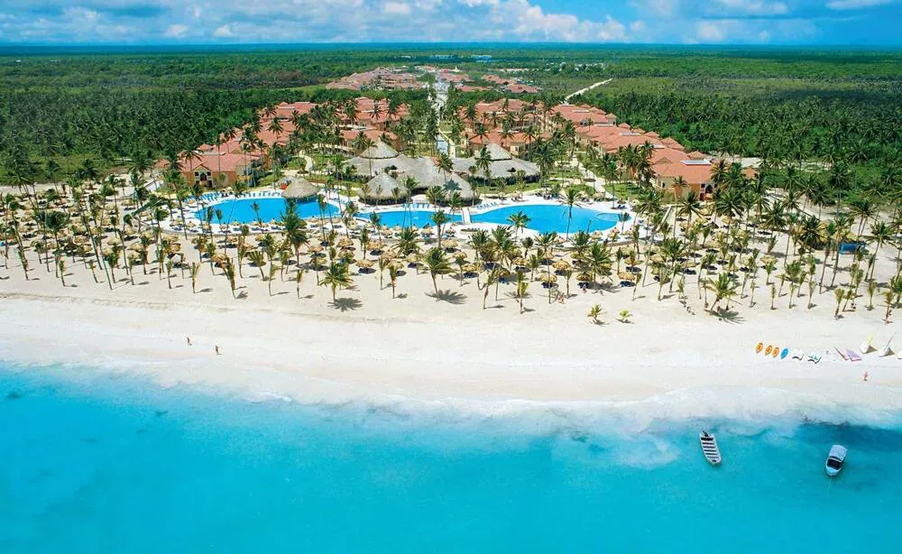 Verano en Hoteles Bahía Príncipe — Punta Cana (PUJ)