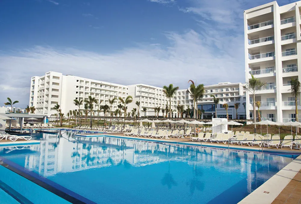 Ciudad de Panamá y Playa Blanca 2027 con RIU — Ciudad de Panama (PTY)