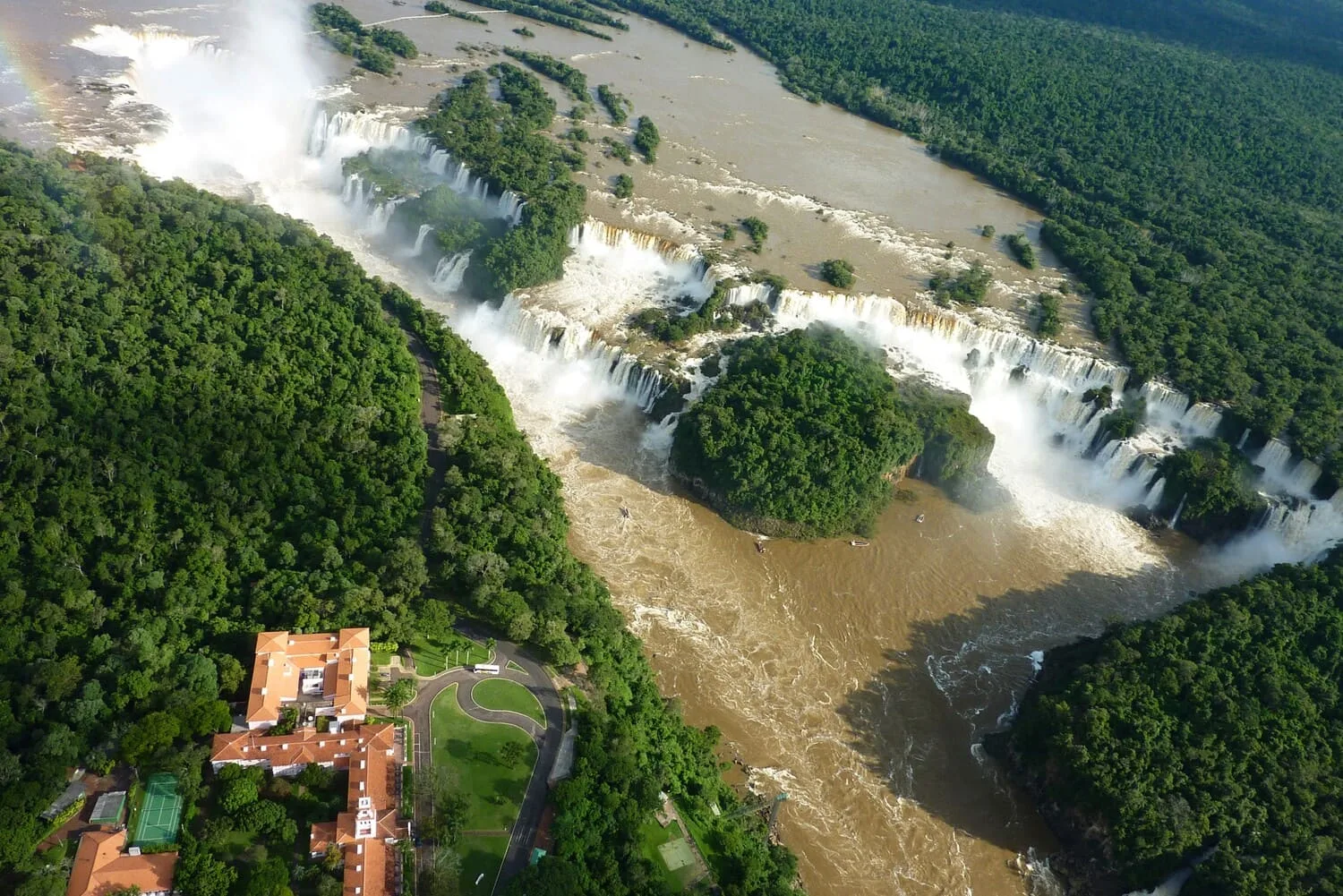 Maravillas del Mundo 2026/ 2027 + Entradas incluidas — Foz Do Iguazu